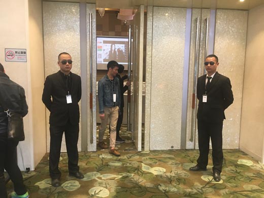 �R�r(sh��)��������(w��)